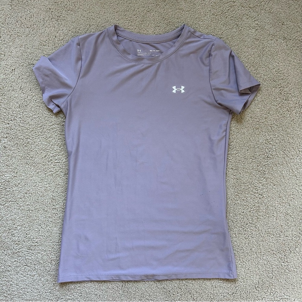 Women’s Under Armor Tee